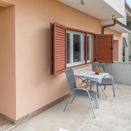נין Studio Apartment מראה חיצוני תמונה